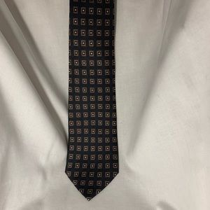 Carlos Devenezia necktie.